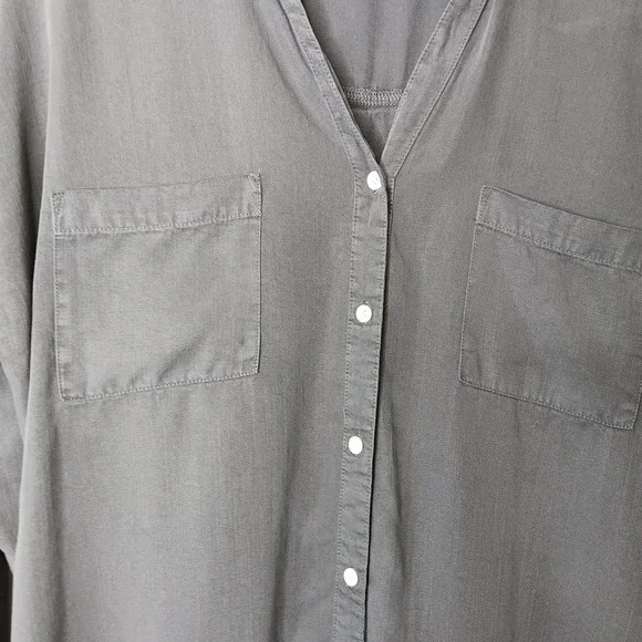 Carly Jeans Button-Up Shirt Womens Size L Charcoal Oversized Pockets Long Sleeve - Picture 2 of 8